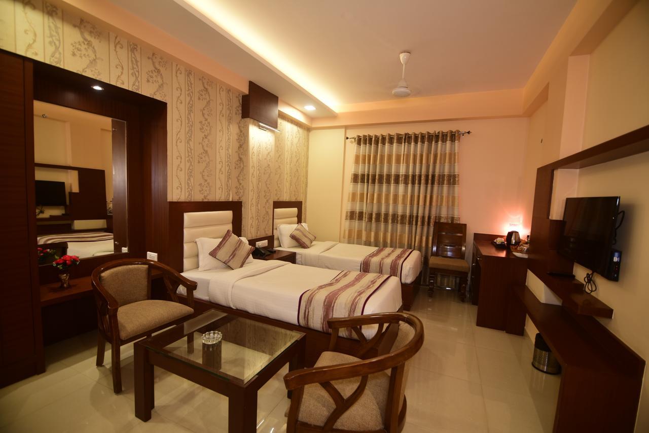 Hotel Varanasi Inn — Photos 3