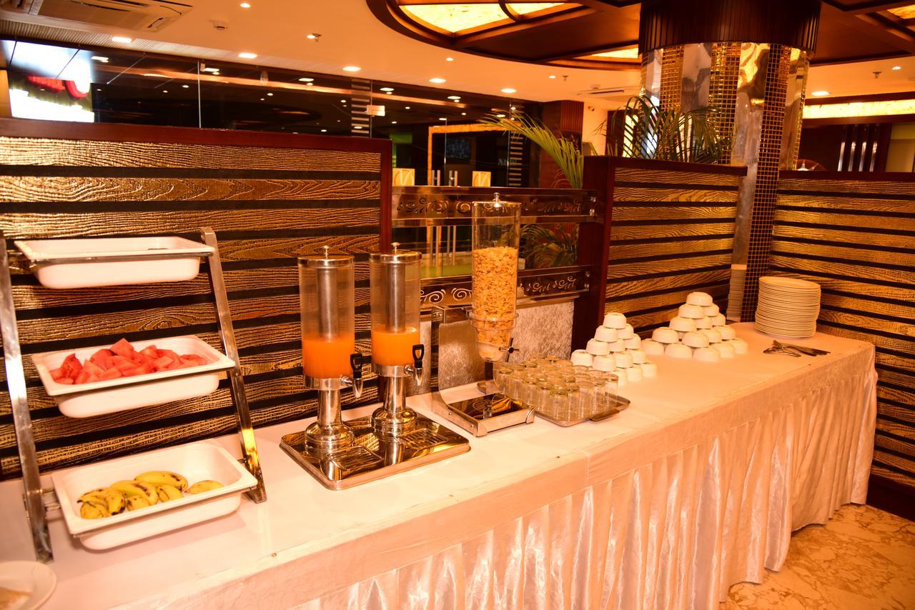 Hotel Varanasi Inn — Photos 1